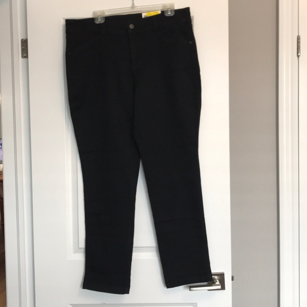 NWT Black Slim Jeans